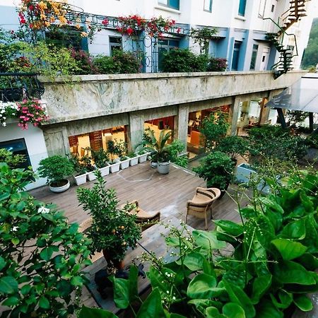 Lake Hills Hotel ها لونغ المظهر الخارجي الصورة