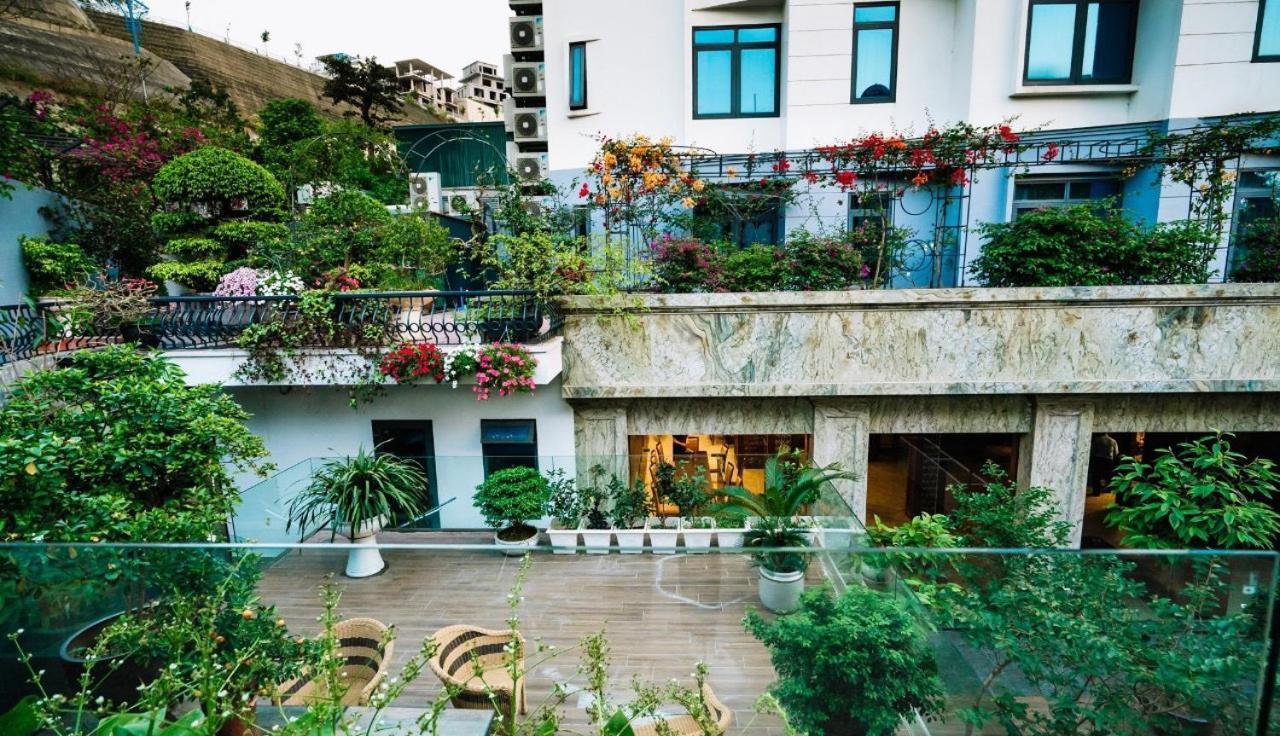 Lake Hills Hotel ها لونغ المظهر الخارجي الصورة