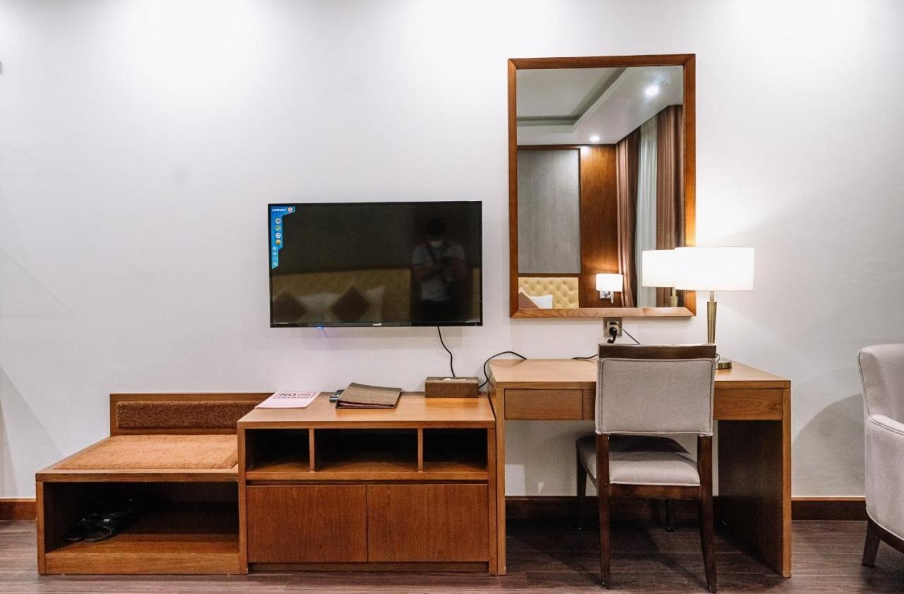 Lake Hills Hotel ها لونغ المظهر الخارجي الصورة